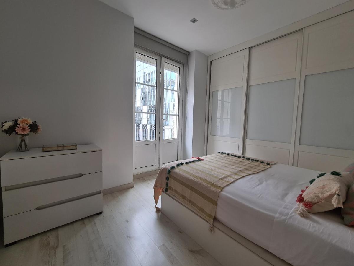 Apartamentos Dos Torres Elendil Zaragoza Exterior foto
